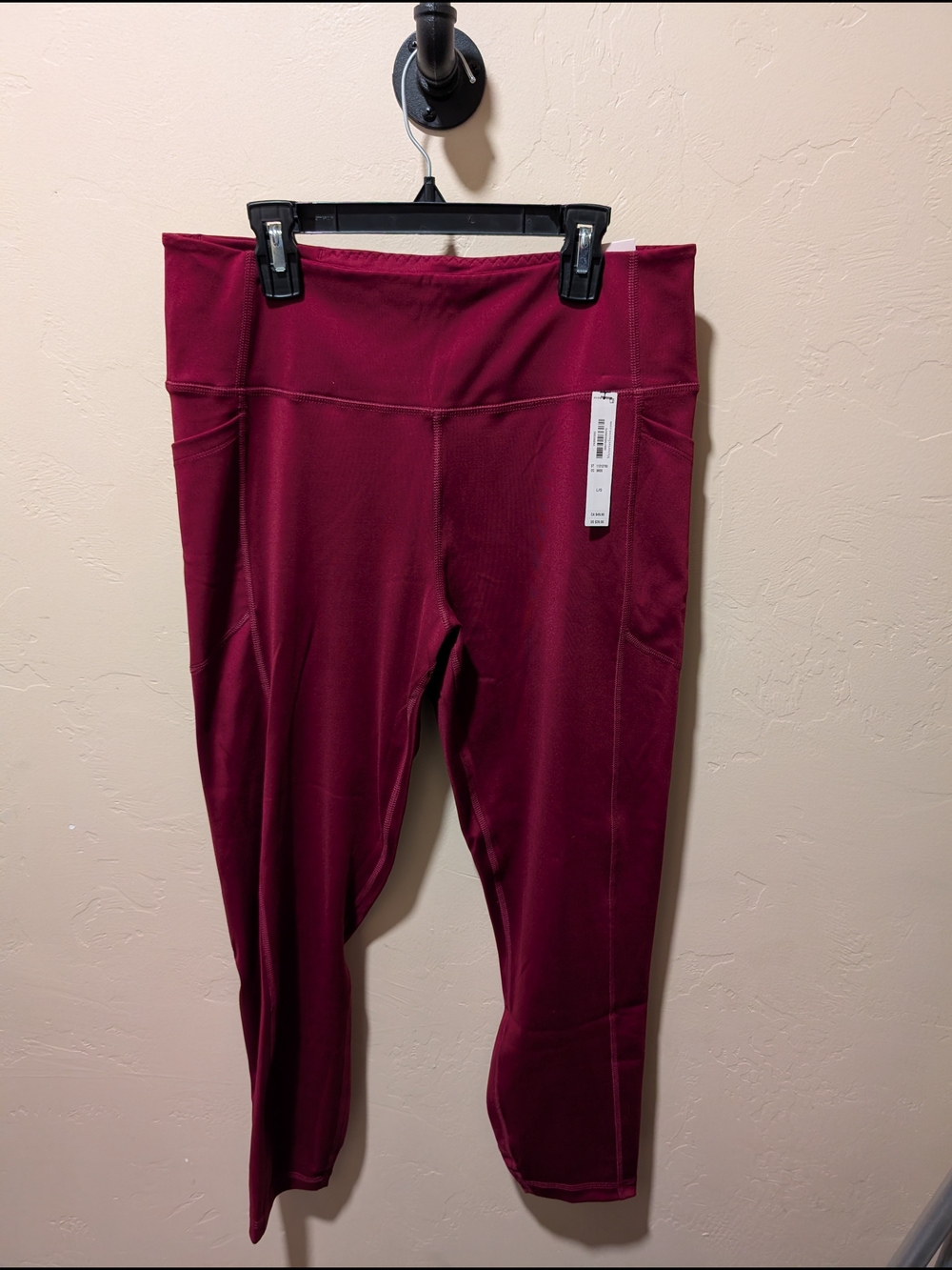 NWT Victoria Secret Essential High-Waist Burgundy/Wine Leggings W/Pockets Large